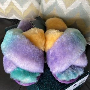 NWT Emu Australia Tie Dye Mayberry Slippers